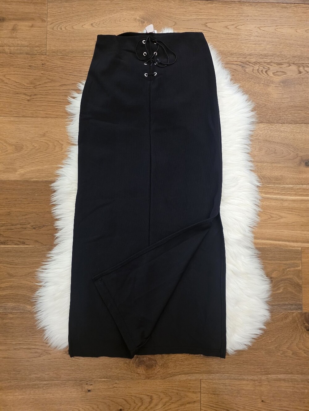 Vintage Divine Women's Black Lace-Up Maxi Skirt